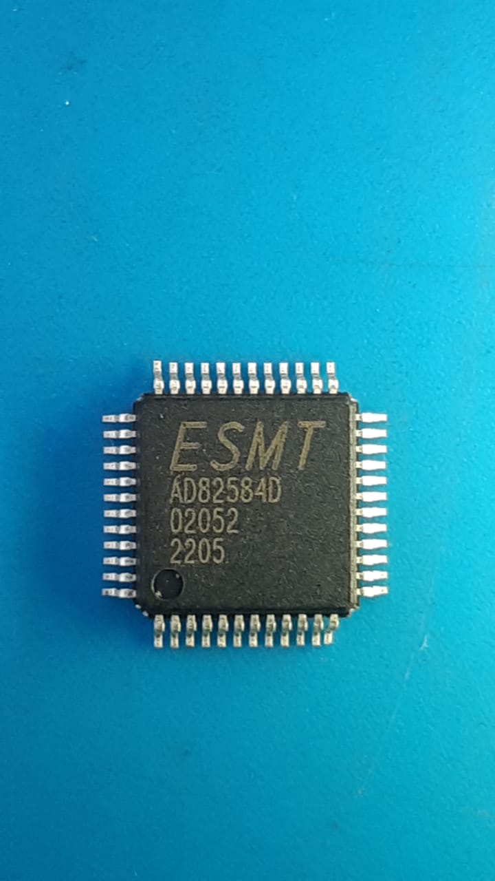 AD82584D, a Integrated Circuit