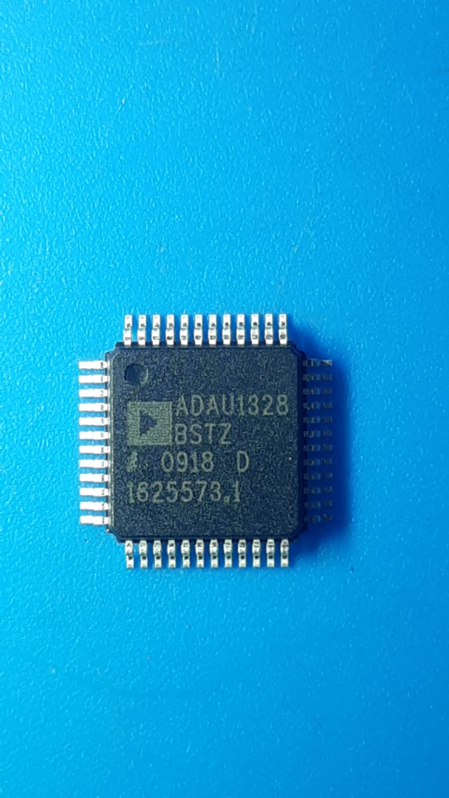 ADAU1328BSTZ in Integrated Circuit